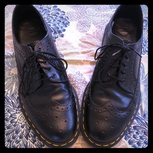 Dr Martens 3989 Brogue